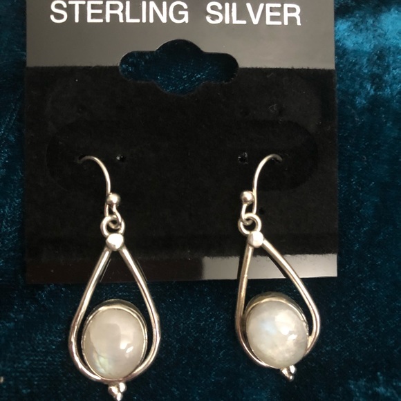 Moonstone & Sterling Silver French Hook Earrings NWT - Picture 8 of 8